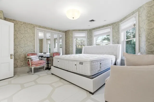 $8,500 | 9 Maple Road, Weston, MA 02493