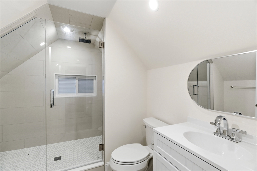 9 Maple Road Weston, MA 02493 - Photo 18 of 39