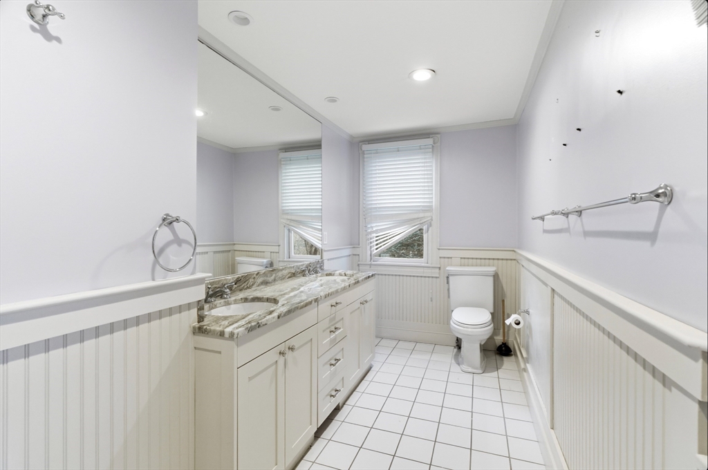 9 Maple Road Weston, MA 02493 - Photo 19 of 39