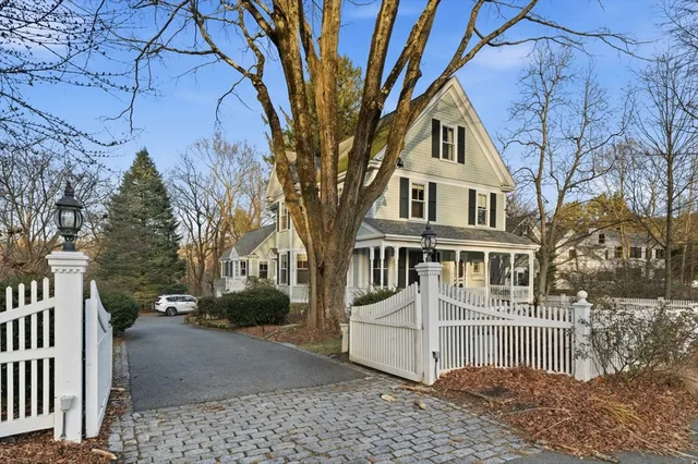 $8,500 | 9 Maple Road, Weston, MA 02493