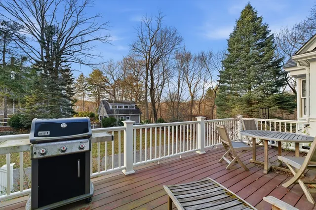 $8,500 | 9 Maple Road, Weston, MA 02493