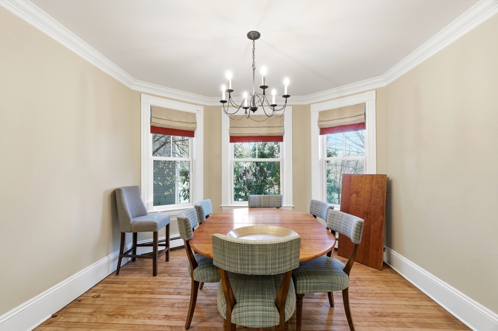 9 Maple Road Weston, MA 02493 - Photo 4 of 39