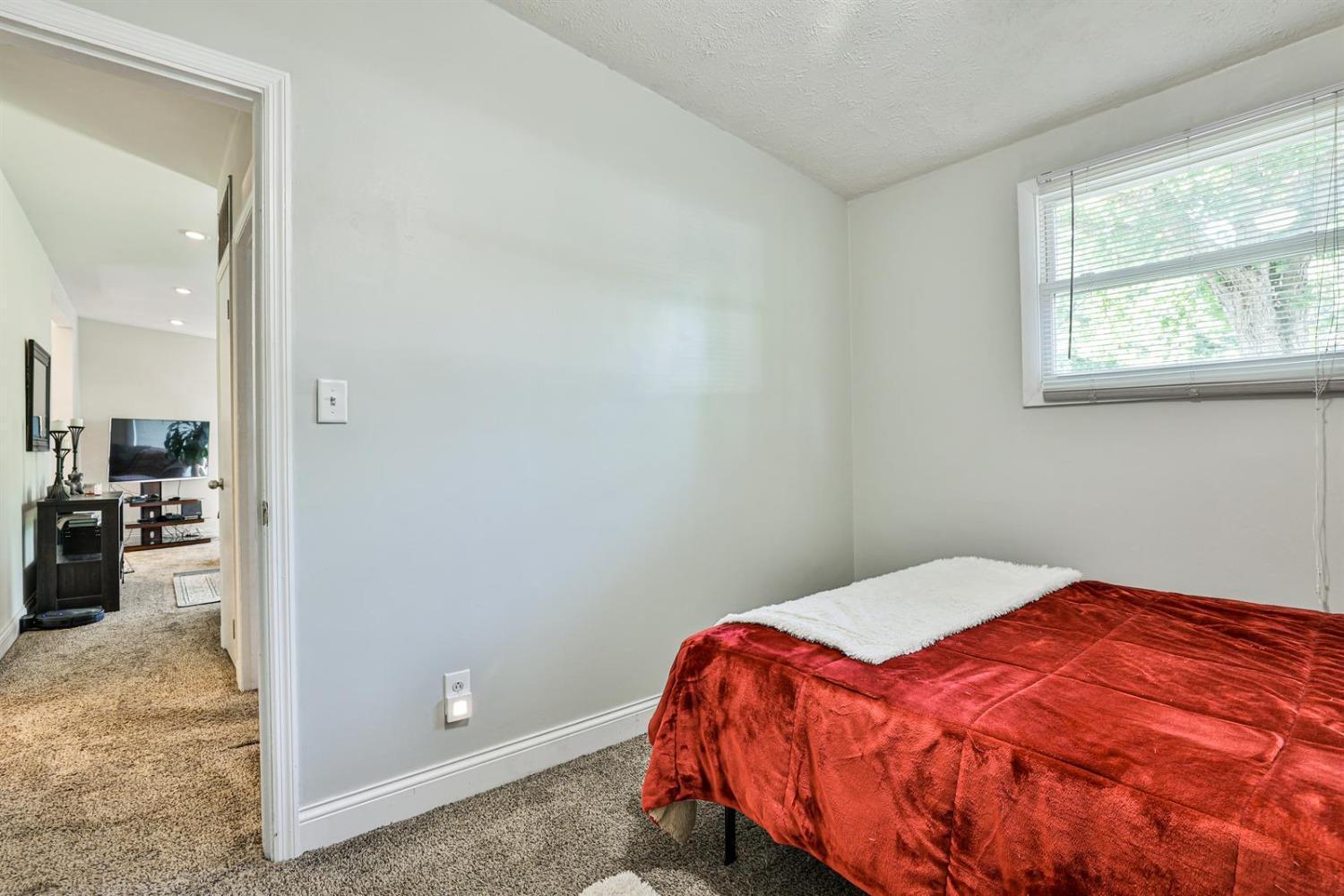 3177 Crest Road Cincinnati, OH 45251 - Photo 33 of 35 Gallery Image 33