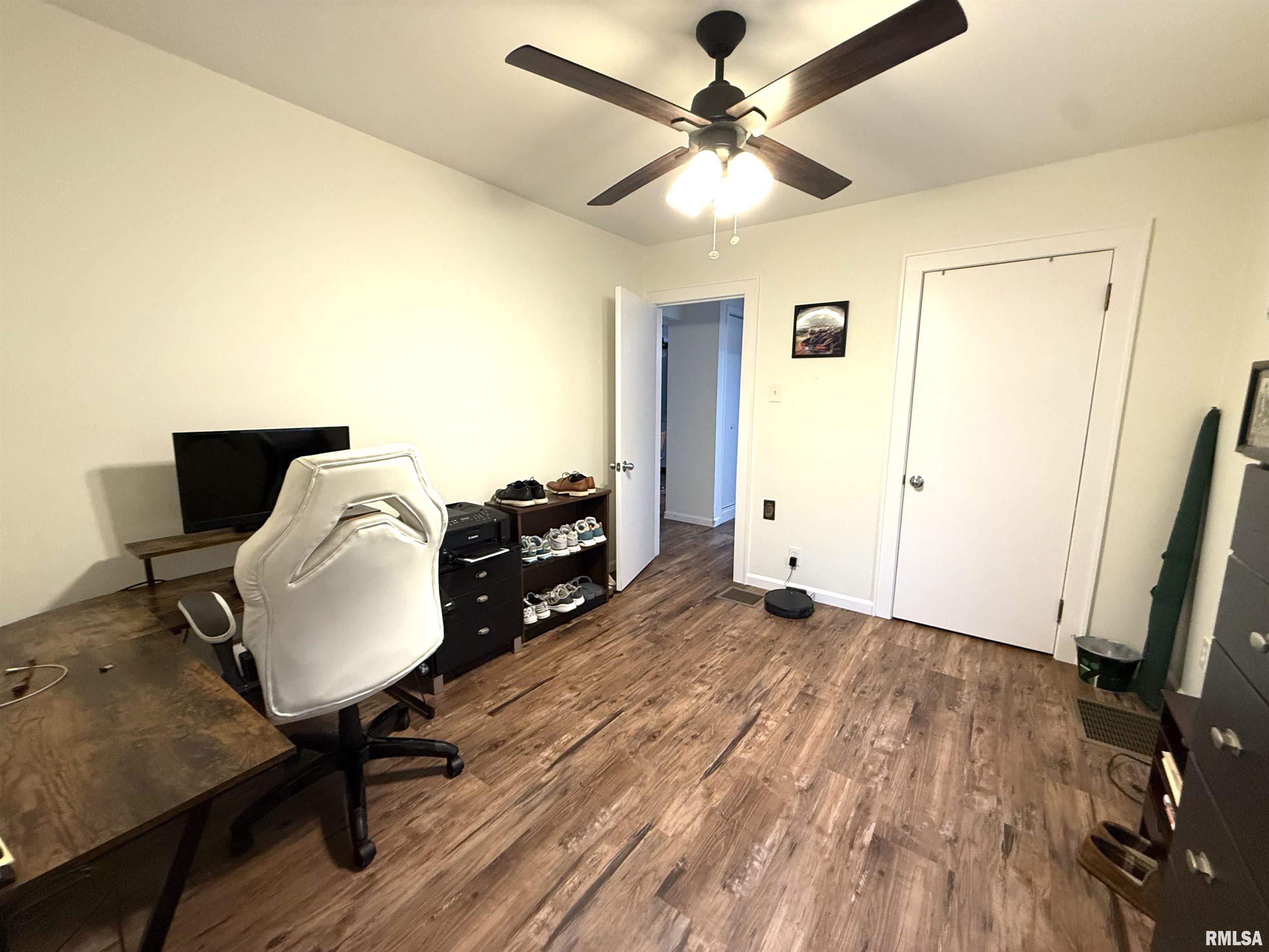 1635 Chestnut Street Quincy, IL 62301 - Photo 10 of 24