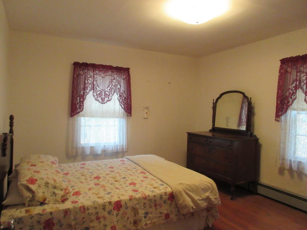 5887 Route 11 Route Londonderry, VT 05148 - Photo 11 of 28 Gallery Image 11