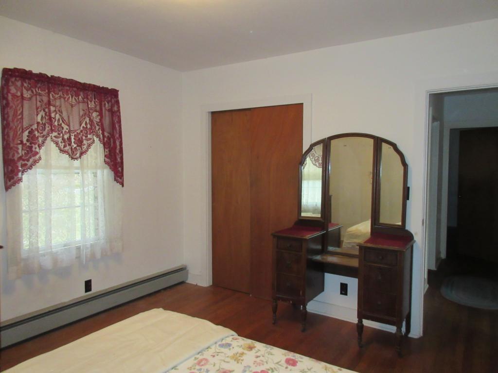 5887 Route 11 Route Londonderry, VT 05148 - Photo 12 of 28 Gallery Image 12