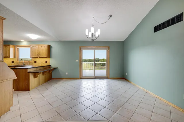 $3,000 | 66182 310th Avenue, Lake City, MN 55041