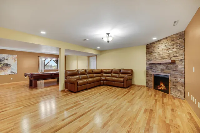 $3,000 | 66182 310th Avenue, Lake City, MN 55041