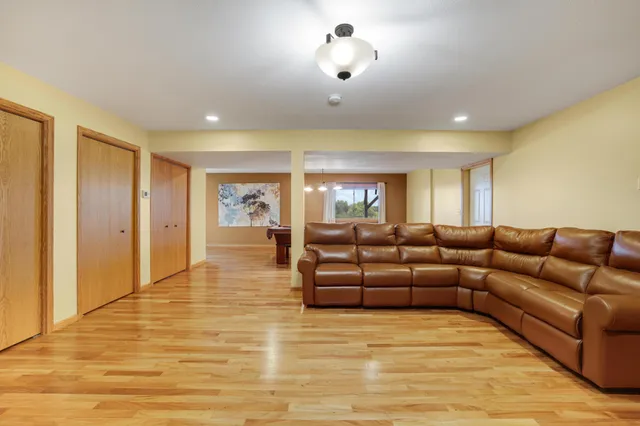 $3,000 | 66182 310th Avenue, Lake City, MN 55041