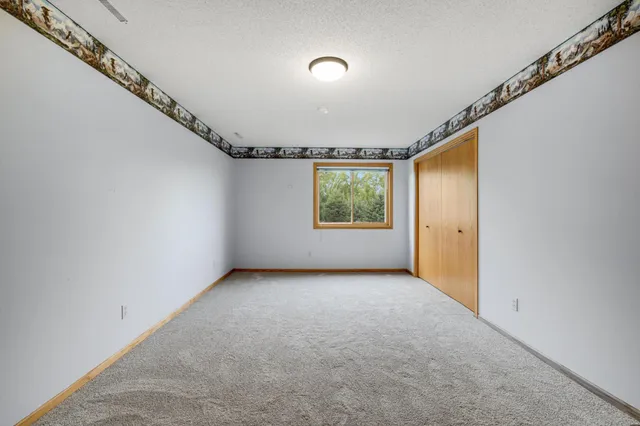 $3,000 | 66182 310th Avenue, Lake City, MN 55041