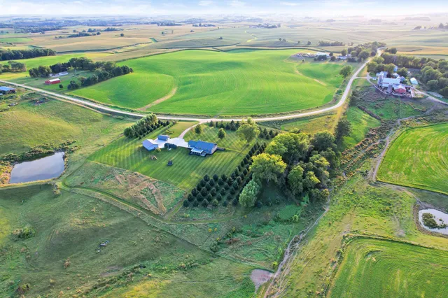 $3,000 | 66182 310th Avenue, Lake City, MN 55041