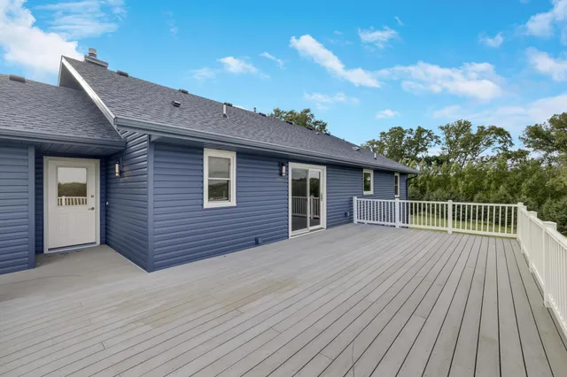 $3,000 | 66182 310th Avenue, Lake City, MN 55041