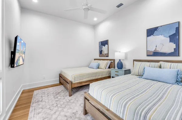 $3,949,000 | 424 East Gorrie Drive, St. George Island, FL 32328