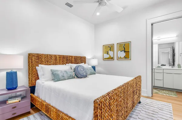 $3,995,000 | 424 East Gorrie Drive, St. George Island, FL 32328