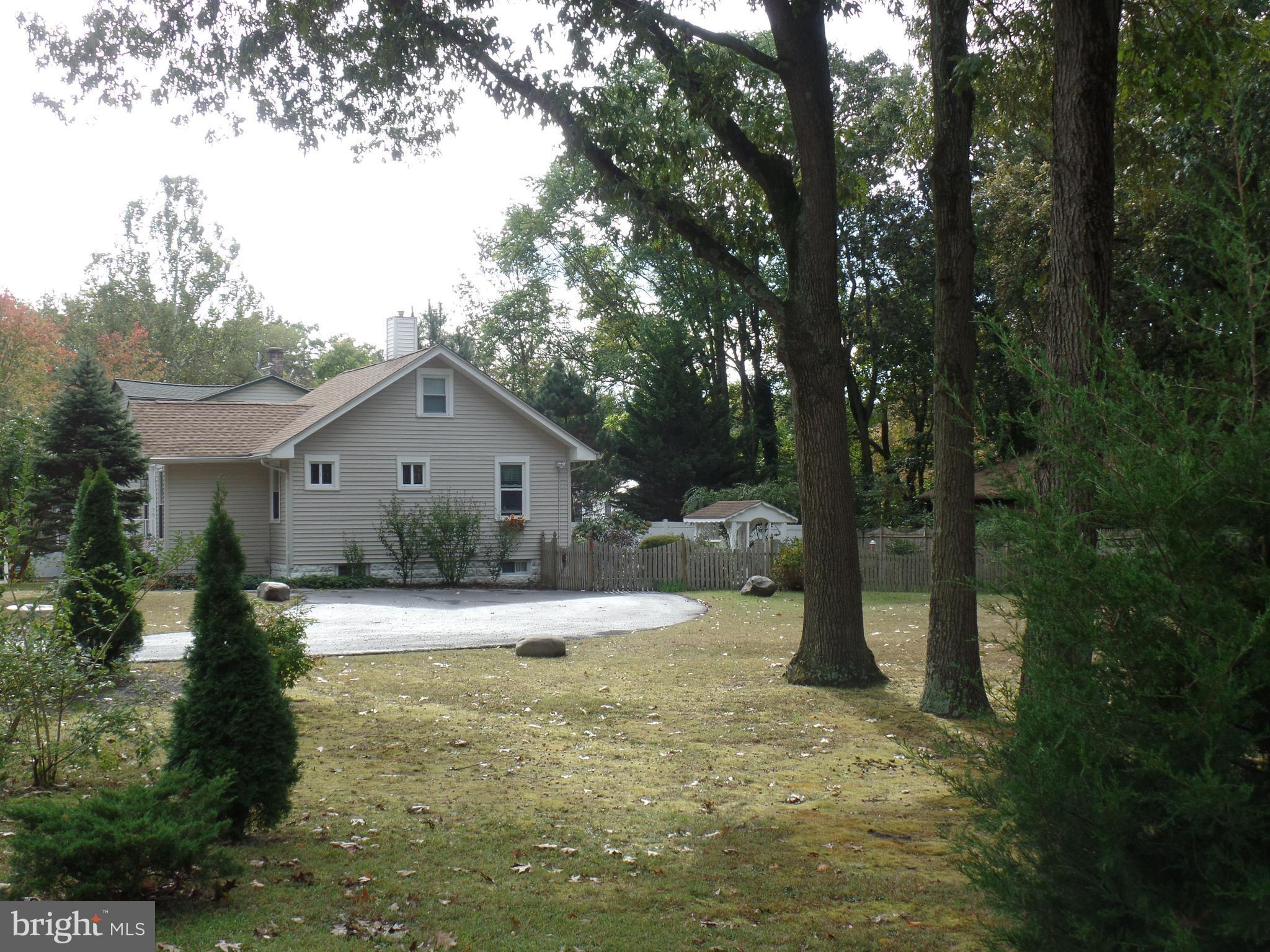 11 McKee Road Gibbsboro, NJ 08026 - Photo 4 of 18 Gallery Image 4