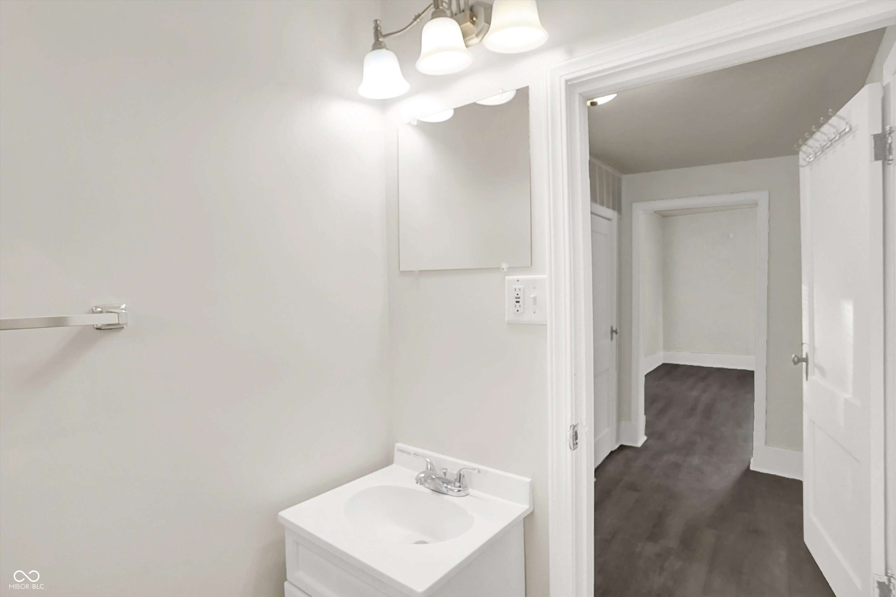 1311 East Butler Street Muncie, IN 47303 - Photo 12 of 45