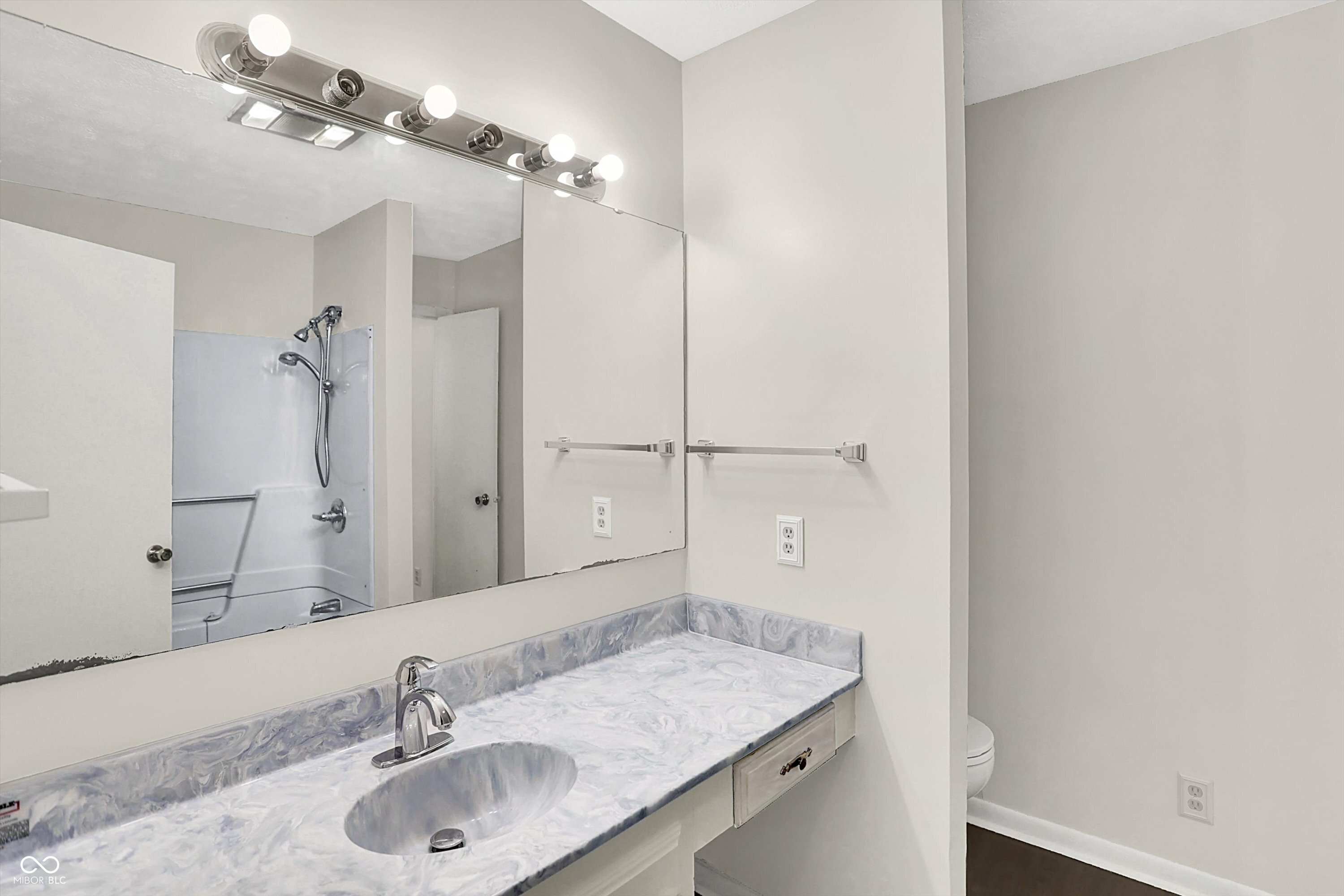 1311 East Butler Street Muncie, IN 47303 - Photo 17 of 45