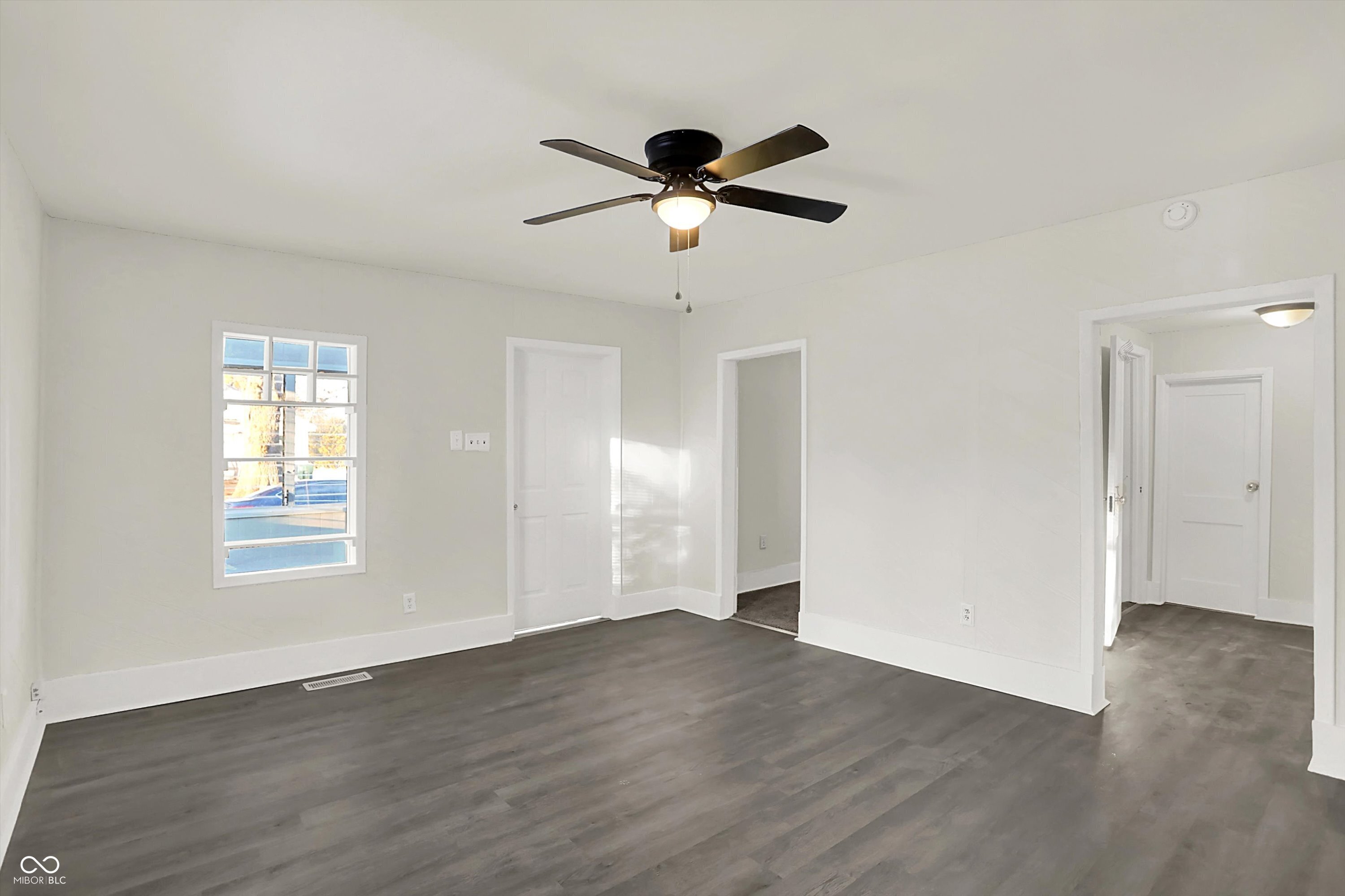 1311 East Butler Street Muncie, IN 47303 - Photo 3 of 45