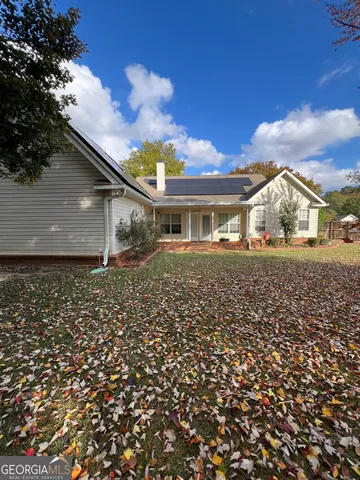 front view of house with a yard