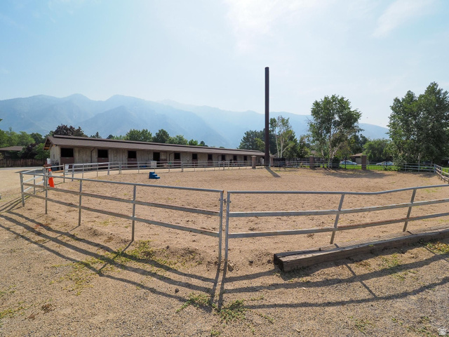 10703 South 2340 East Sandy, UT 84092 - Photo 52 of 54