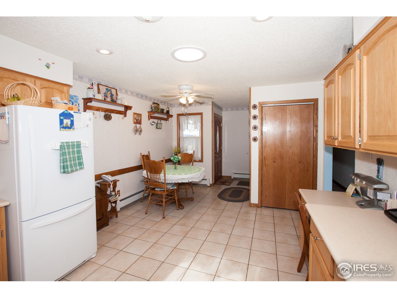 628 Kiwi Road Sterling, CO 80751 - Photo 13 of 35 Kitchen