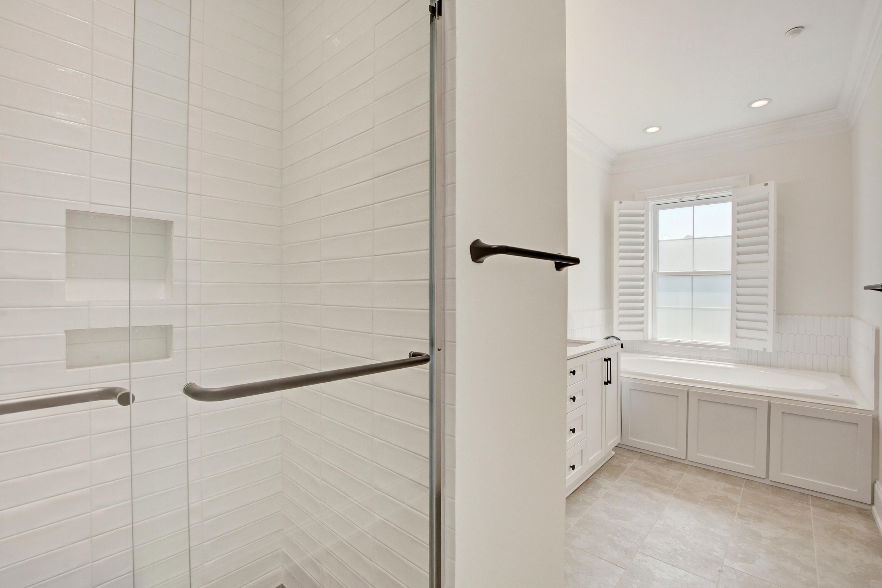 656 Coleman Boulevard, Unit 404 Mount Pleasant, SC 29464 - Photo 33 of 38 656 Coleman (35)