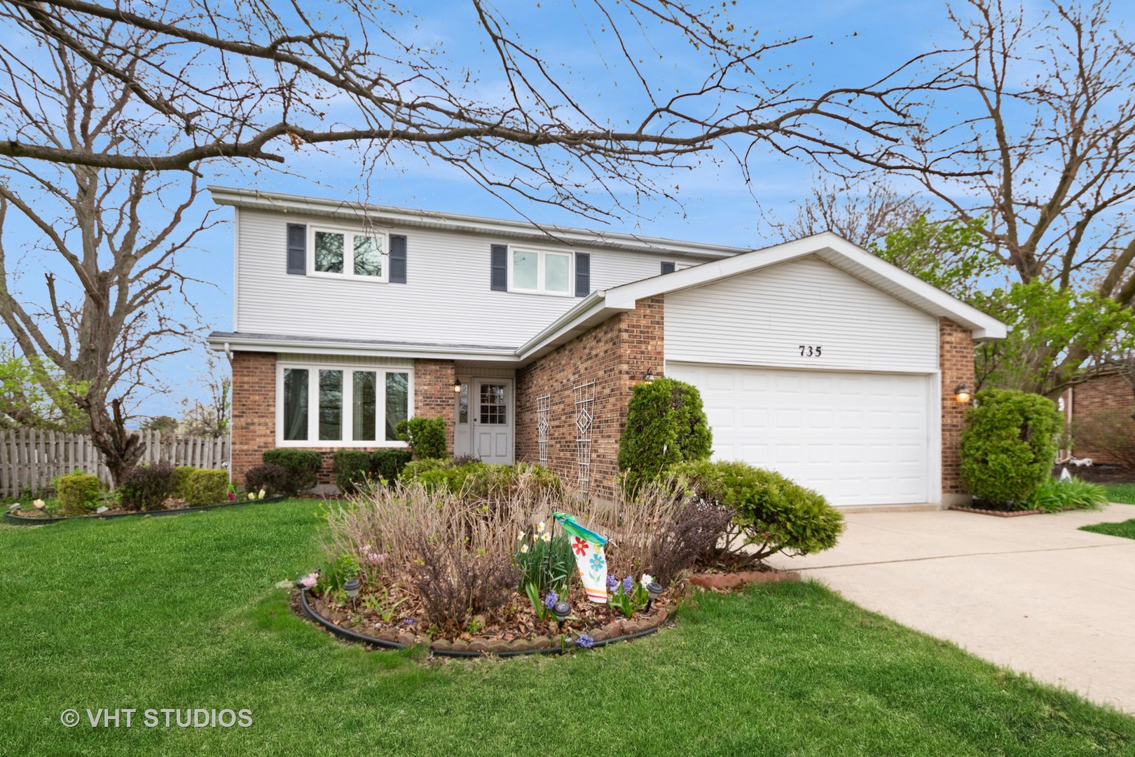 735 Vermont Road Frankfort, IL 60423 - Photo 2 of 22