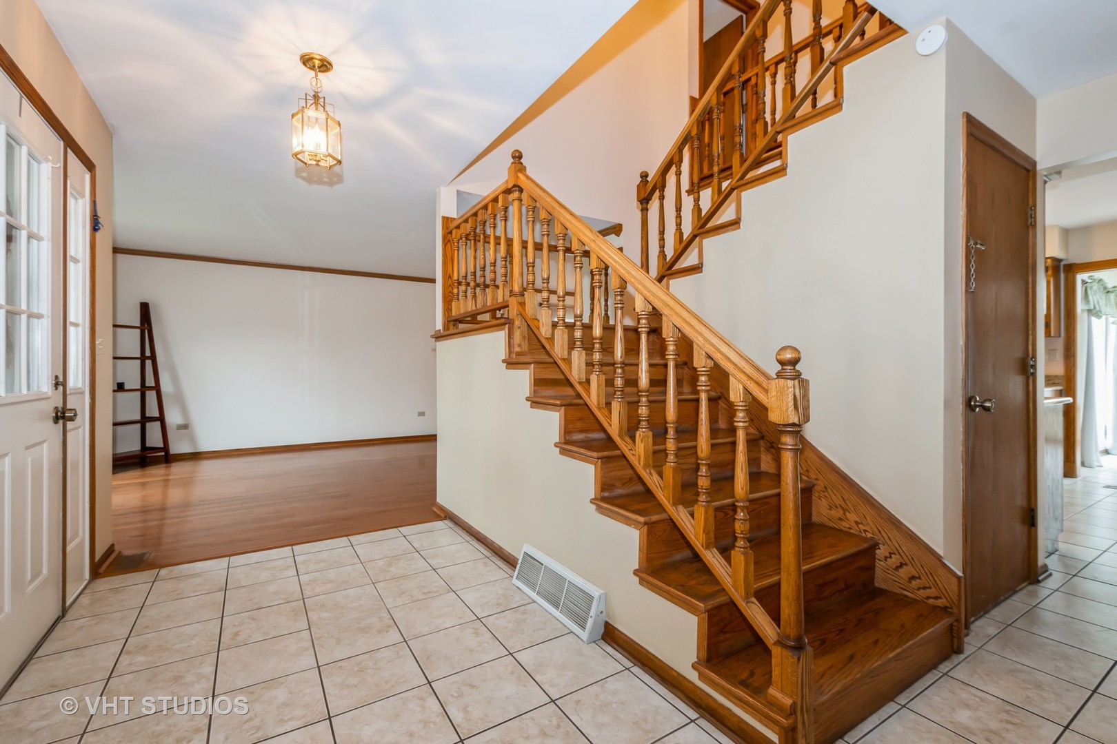 735 Vermont Road Frankfort, IL 60423 - Photo 10 of 22