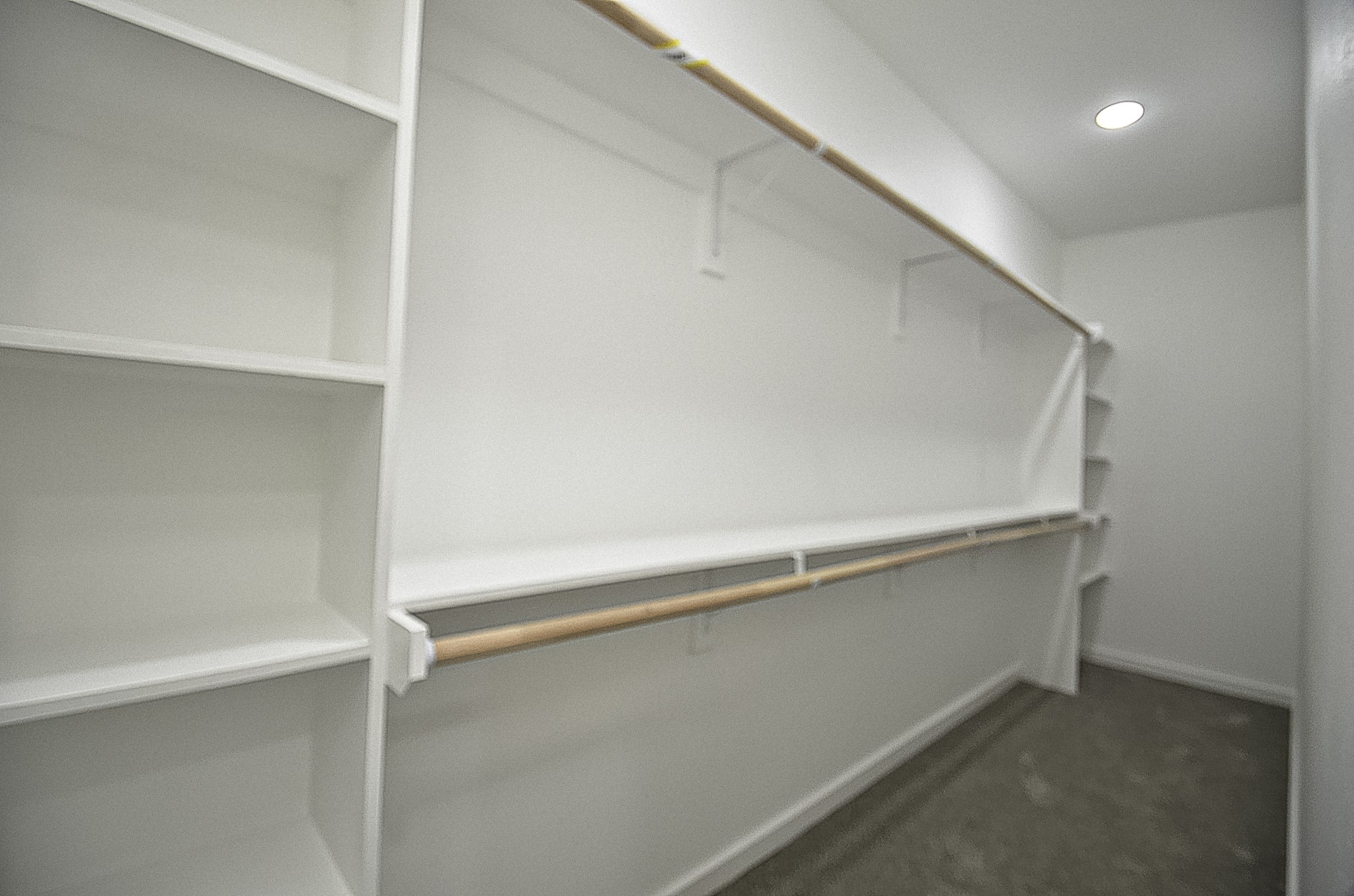 9312 Waller Street Houston, TX 77012 - Photo 22 of 26 a view of an empty room