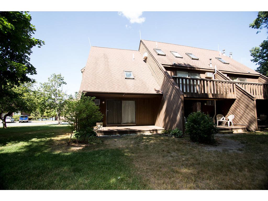 29 Spring Cove Road, Unit U149 Nashua, NH 03062 - Photo 3 of 25