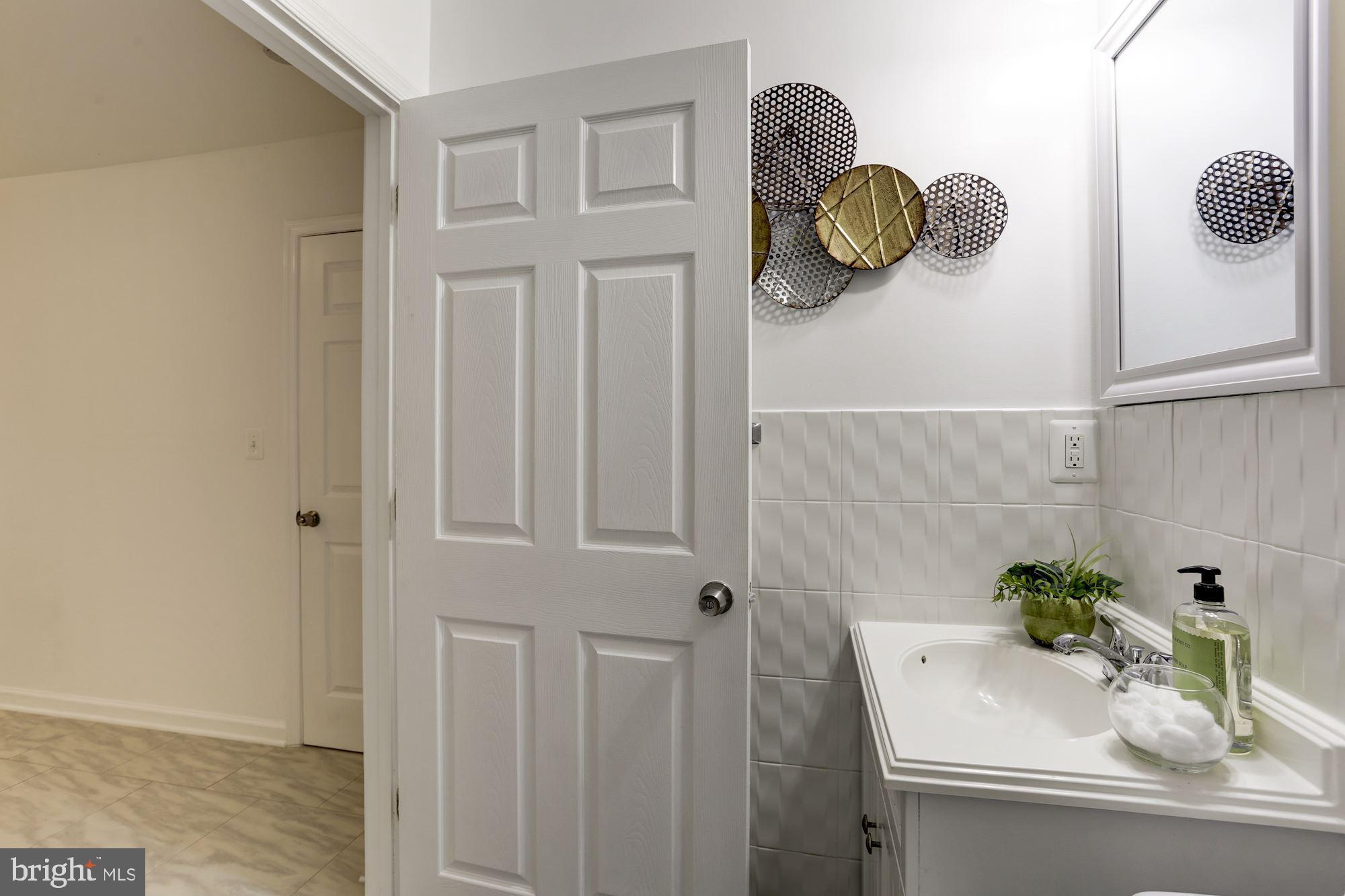 210 Upshur Street Northwest, Unit 1 Washington, DC 20011 - Photo 22 of 33