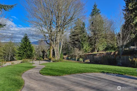 $1,095,000 | 1398 Gabriola Court, Bellingham, WA 98229