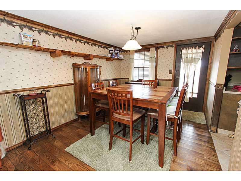 284 Unionville Road Rochester, PA 15074 - Photo 6 of 19 Dining Room.