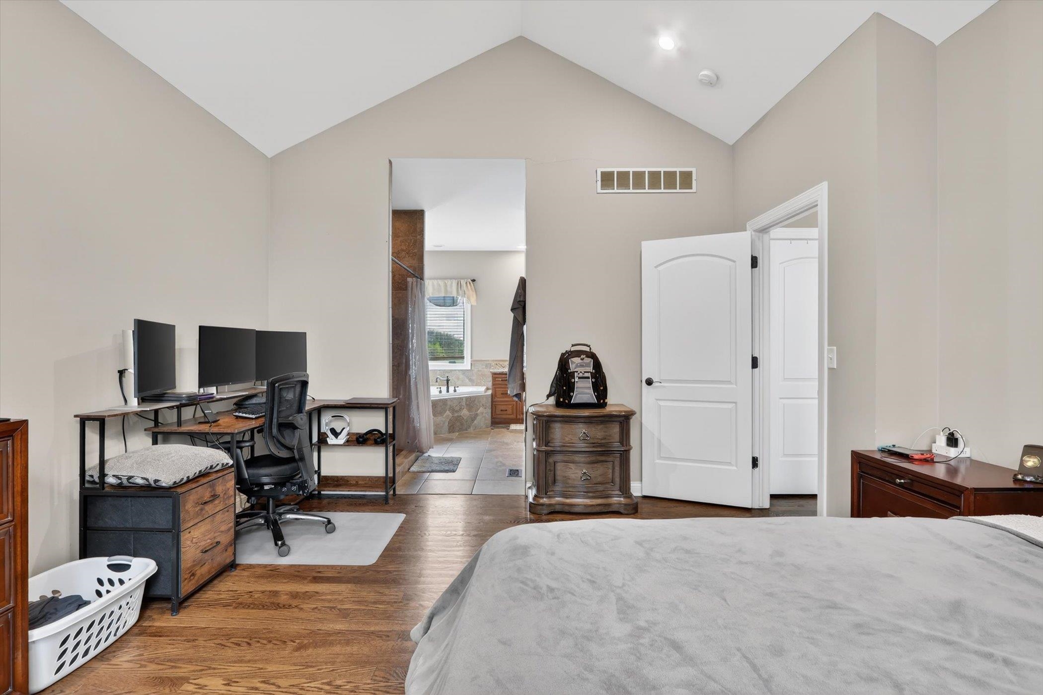6957 East Wildwood Road Stillman Valley, IL 61084 - Photo 6 of 57