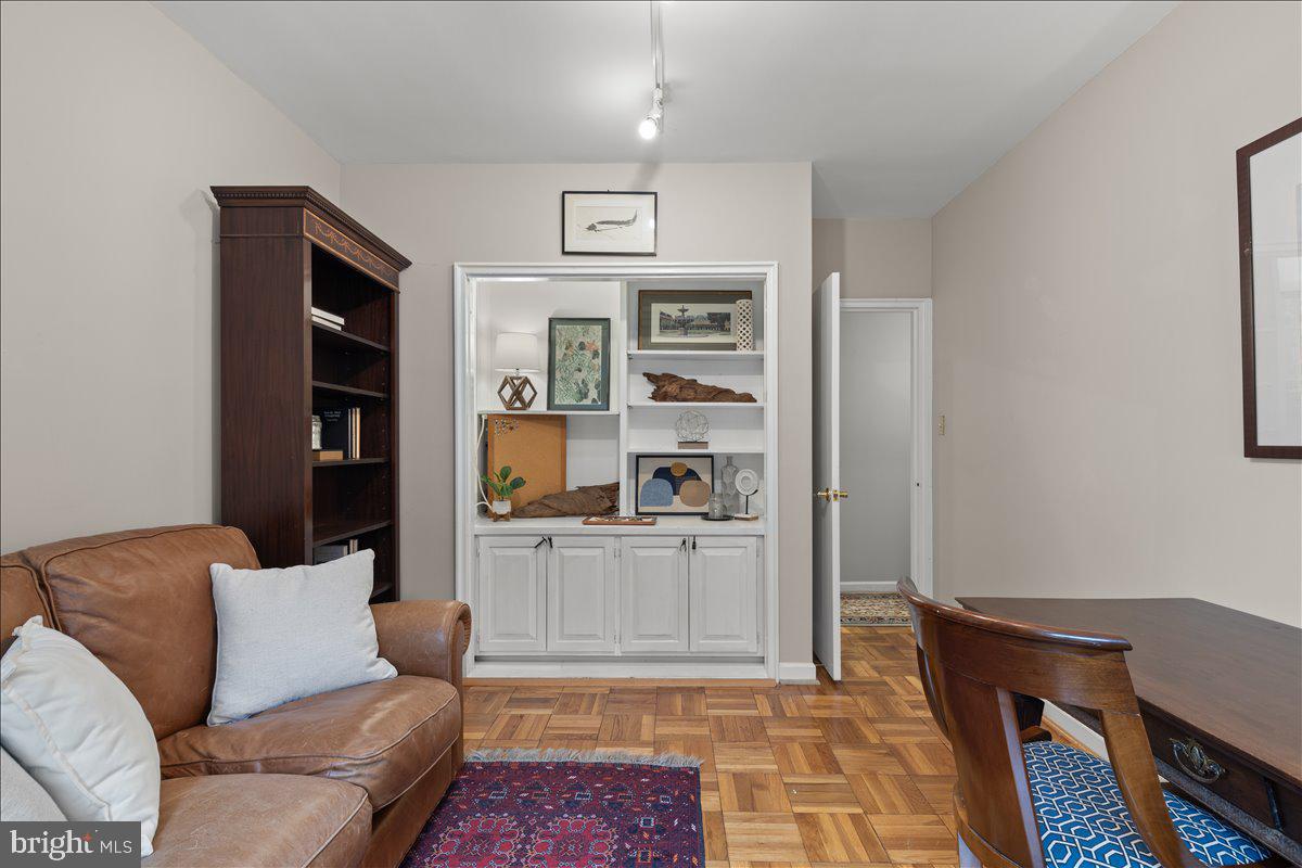 4301 Massachusetts Avenue Northwest, Unit A304 Washington, DC 20016 - Photo 24 of 38 Bedroom 2