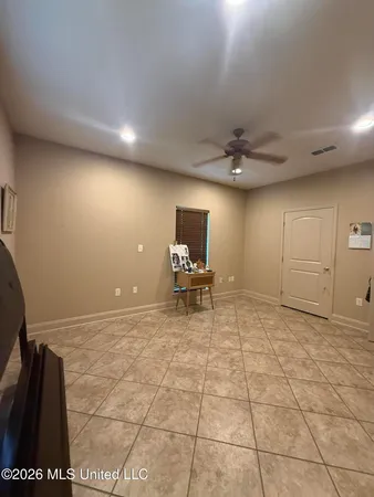 $1,575 | 4294 Popp's Ferry Road, D'Iberville, MS 39540