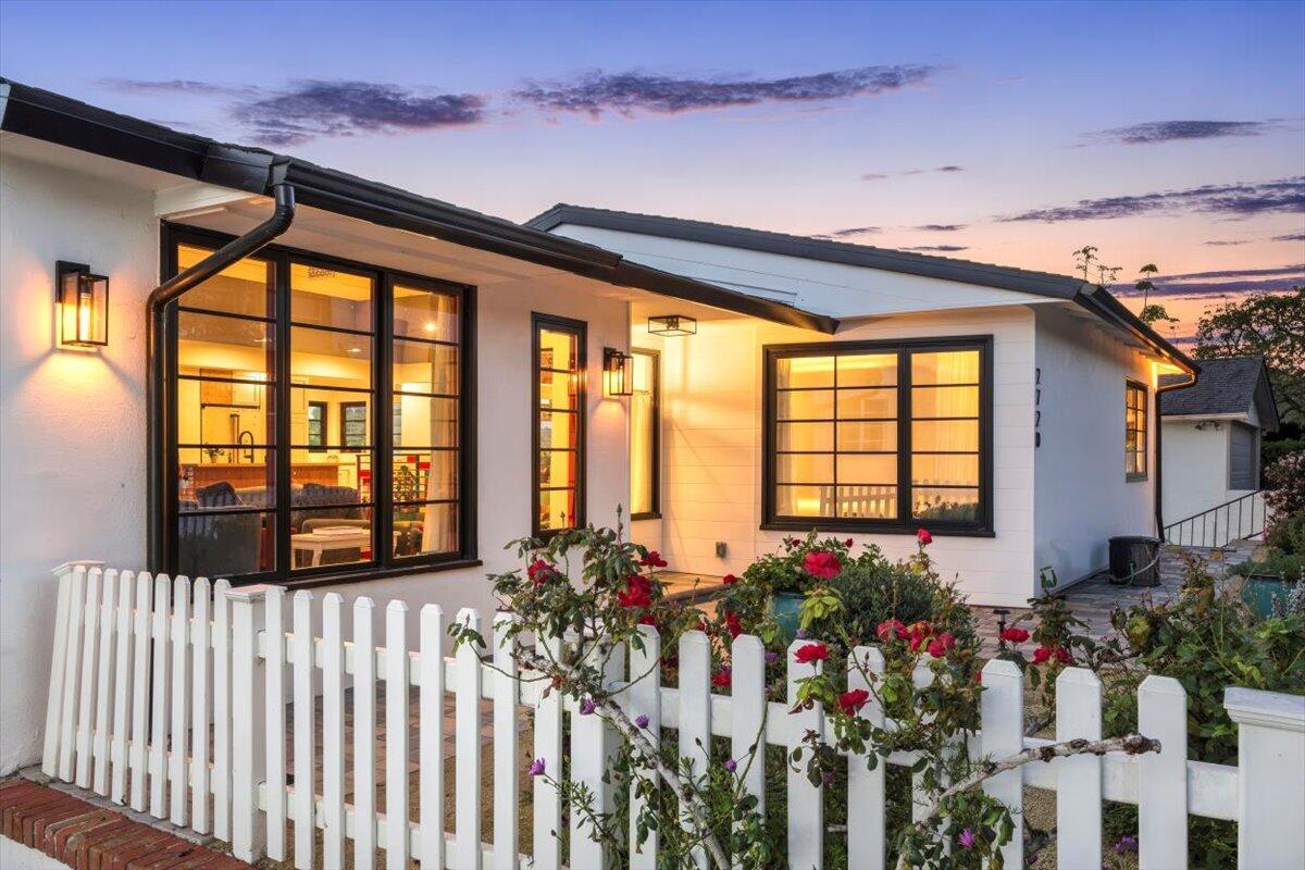 2720 El Prado Road Santa Barbara, CA 93105 - Photo 30 of 33 Twilight Entry