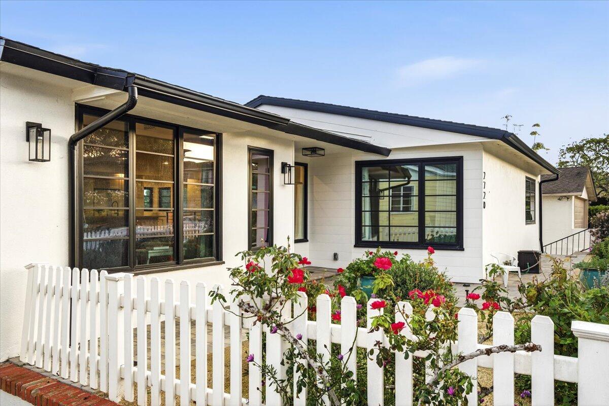 2720 El Prado Road Santa Barbara, CA 93105 - Photo 3 of 33 Exterior- side view