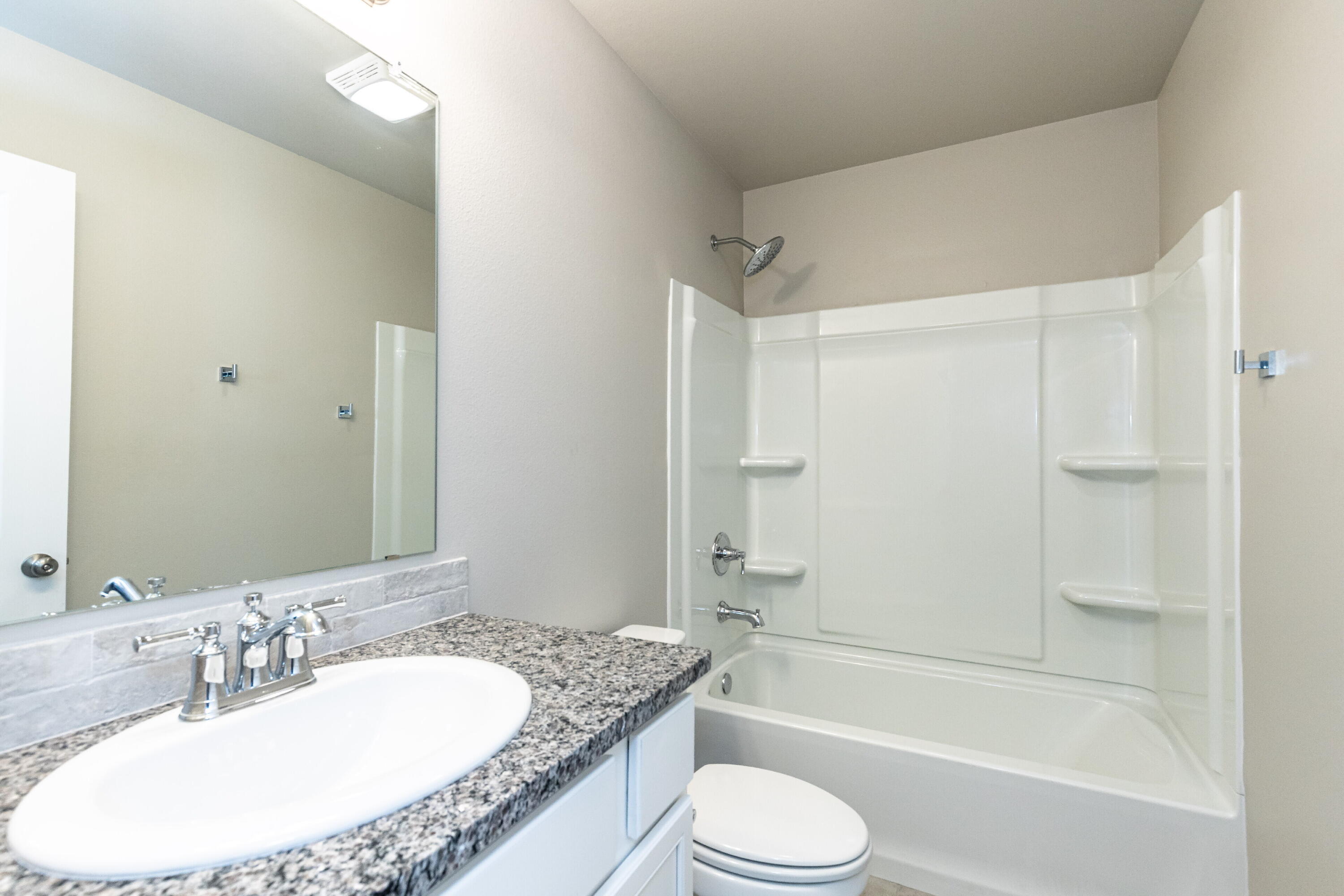 13605 Avenue R Lubbock, TX 79423 - Photo 7 of 15 13605 Ave R-51