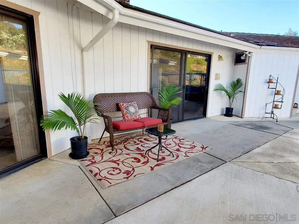 25560 Rua Michelle Escondido, CA 92026 - Photo 19 of 25 Gallery Image 19