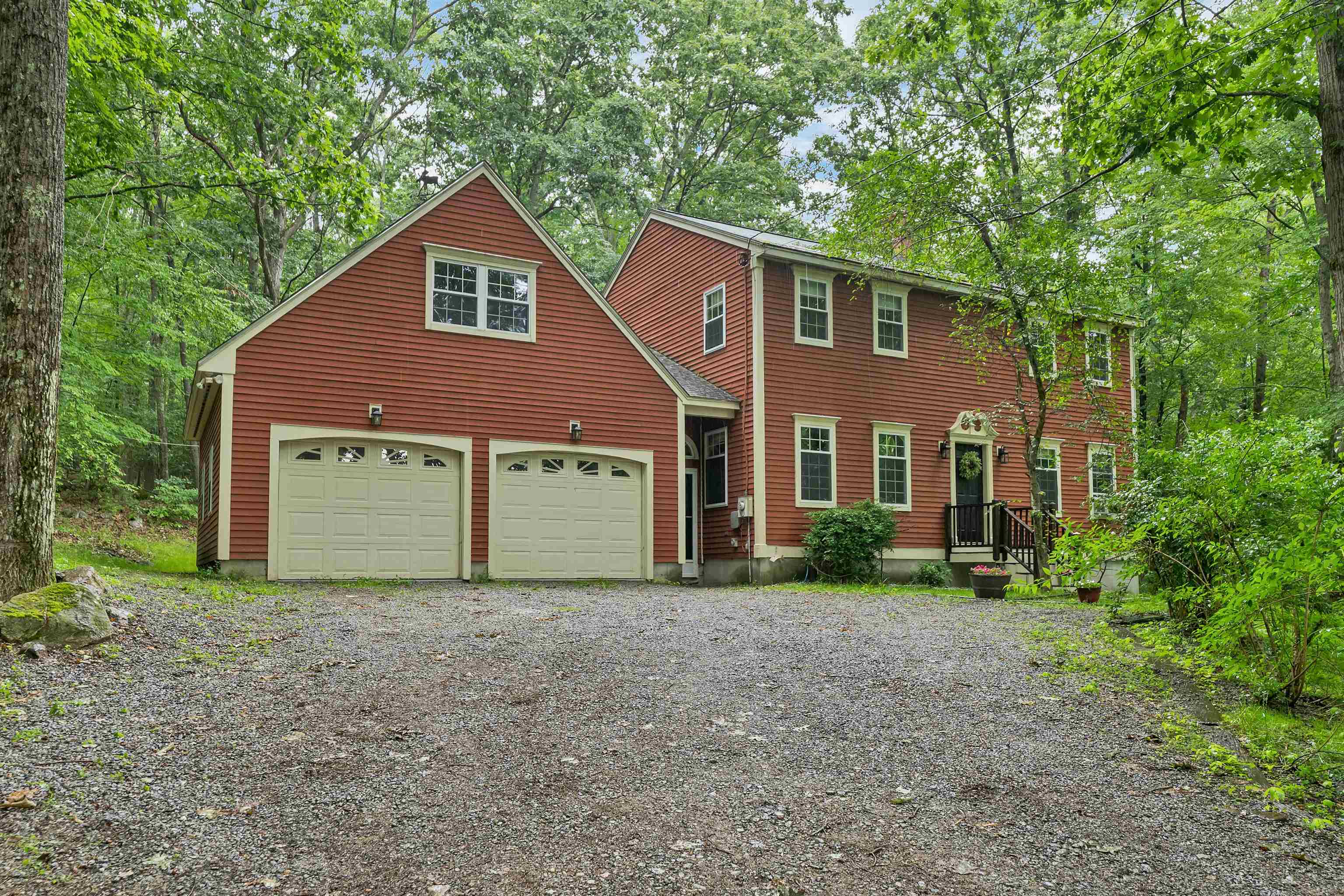 254 Robert Rogers Road Dunbarton, NH 03046 - Photo 1 of 25