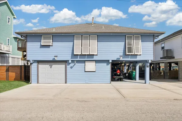 $415,000 | 15 South Curlew Street, La Marque, TX 77568