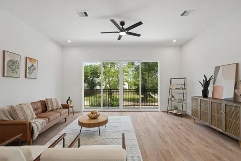 $444,900 | 826 Curtin Street, Unit F, Houston, TX 77018