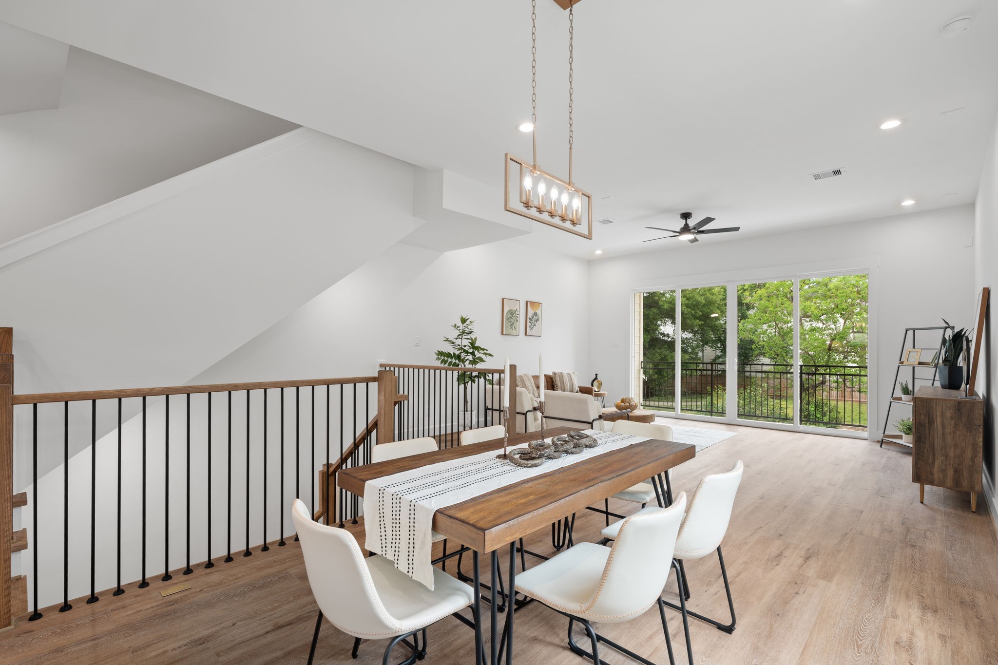 826 Curtin Street, Unit F Houston, TX 77018 - Photo 33 of 44