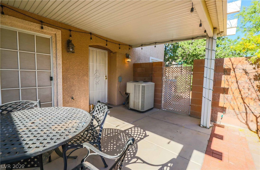 10247 Rising Tree Street Las Vegas, NV 89183 - Photo 8 of 32