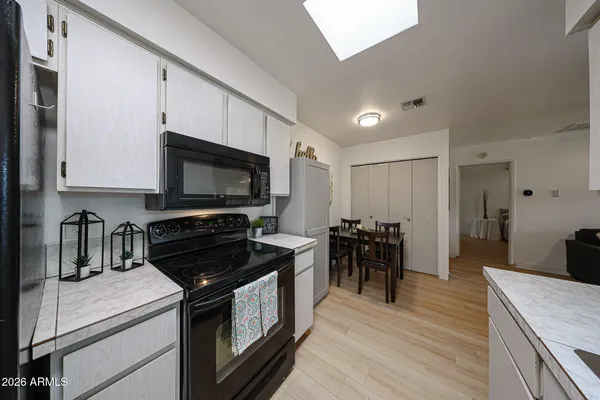 $1,400 | 8131 North 107th Avenue, Unit 66, Peoria, AZ 85345