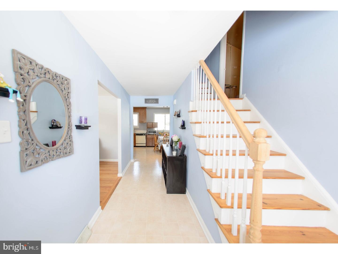705 Warwick Road Fairless Hills, PA 19030 - Photo 13 of 25 Foyer
