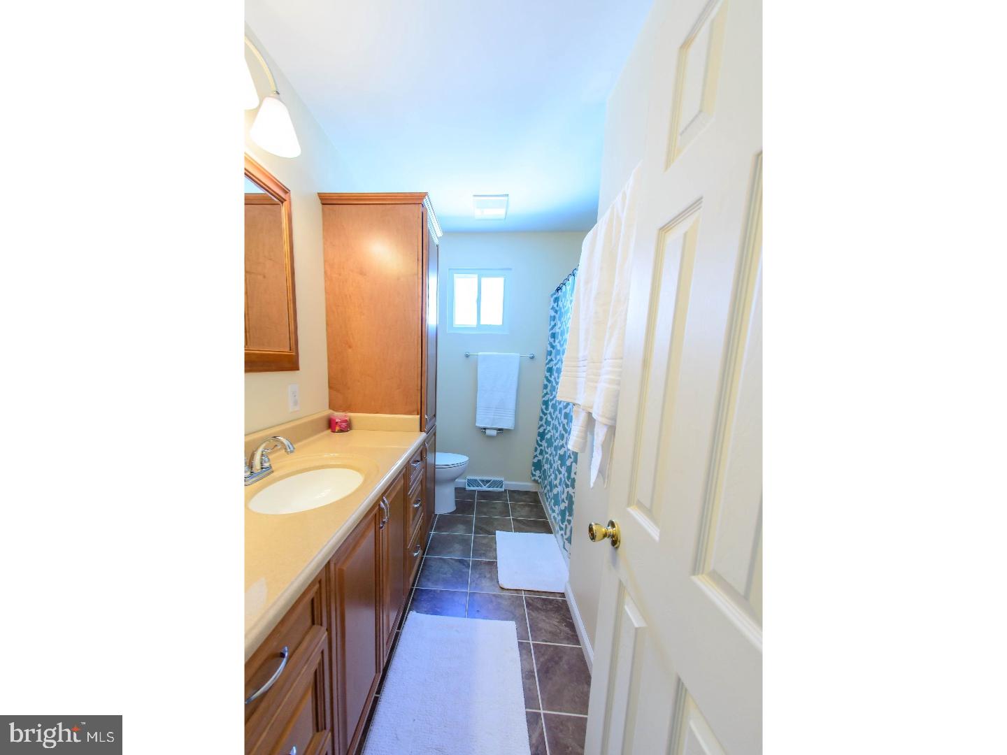 705 Warwick Road Fairless Hills, PA 19030 - Photo 22 of 25 Bathroom