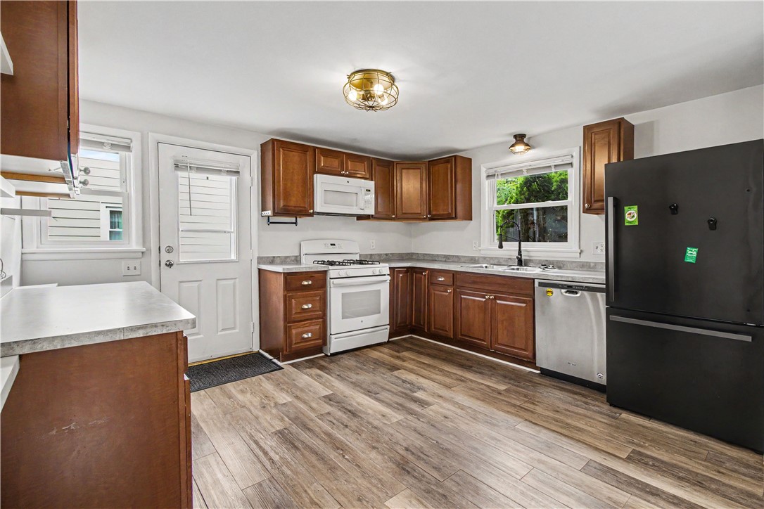 127 Wood Road Greece, NY 14626 - Photo 6 of 15