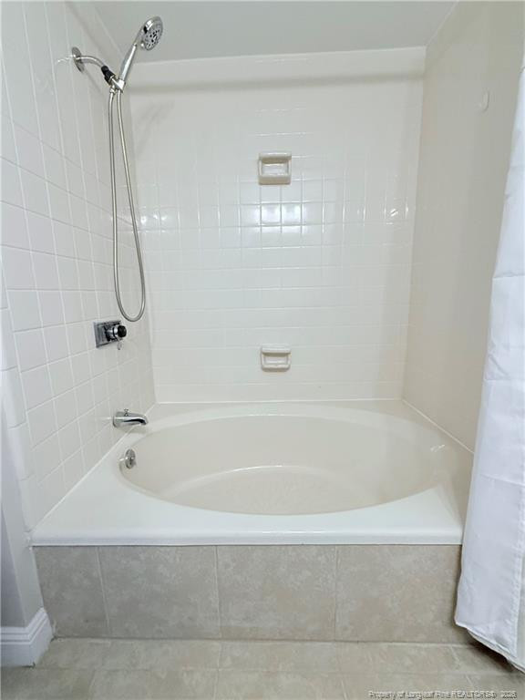 5 Pine Tree Road Pinehurst, NC 28374 - Photo 33 of 45 a bathroom with a shower and a bath tub